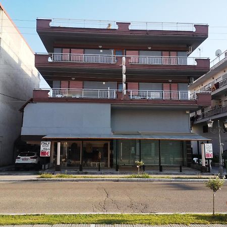 Paralía Blue Garden Rooms מראה חיצוני תמונה