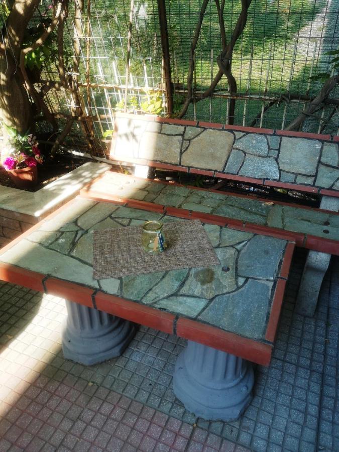 Paralía Blue Garden Rooms מראה חיצוני תמונה