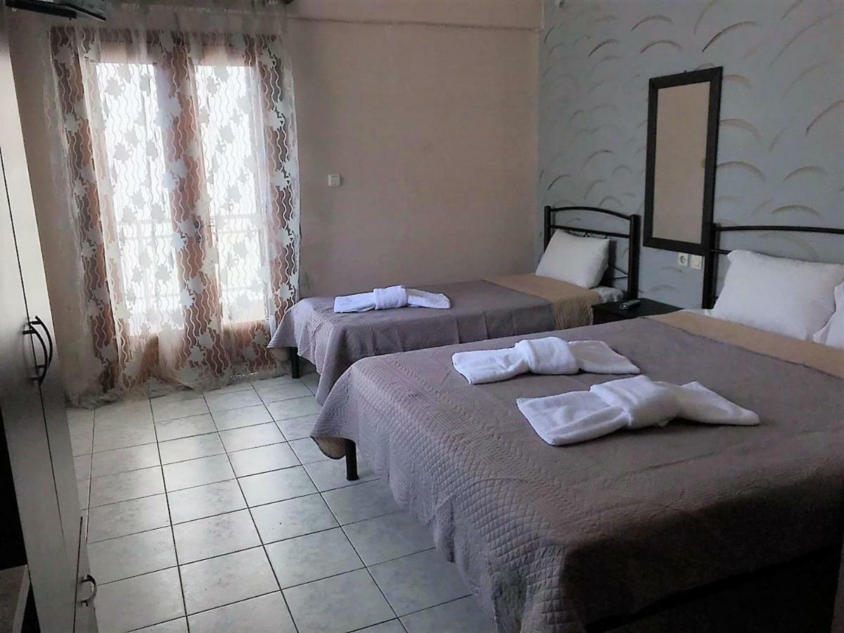 Paralía Blue Garden Rooms מראה חיצוני תמונה