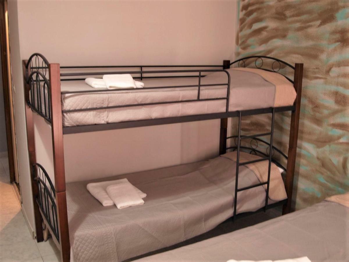 Paralía Blue Garden Rooms מראה חיצוני תמונה