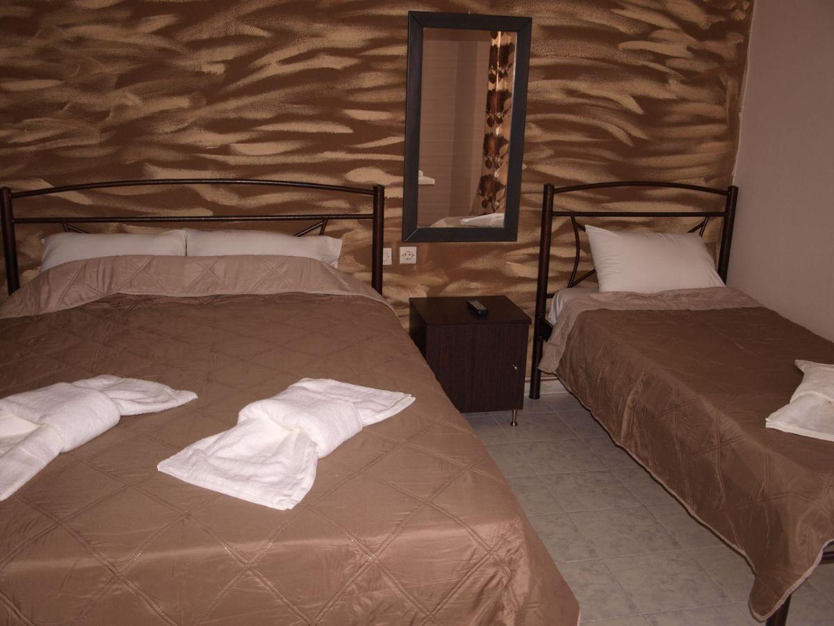 Paralía Blue Garden Rooms מראה חיצוני תמונה