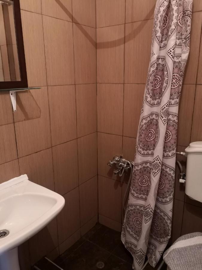 Paralía Blue Garden Rooms מראה חיצוני תמונה